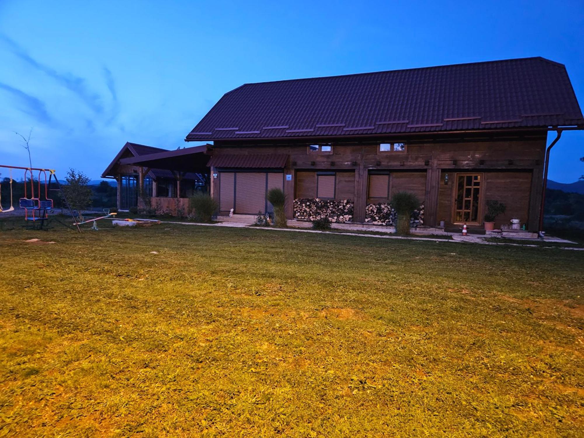Ruralna Kuca Za Odmor Lika Vila Lovinac  Exterior foto