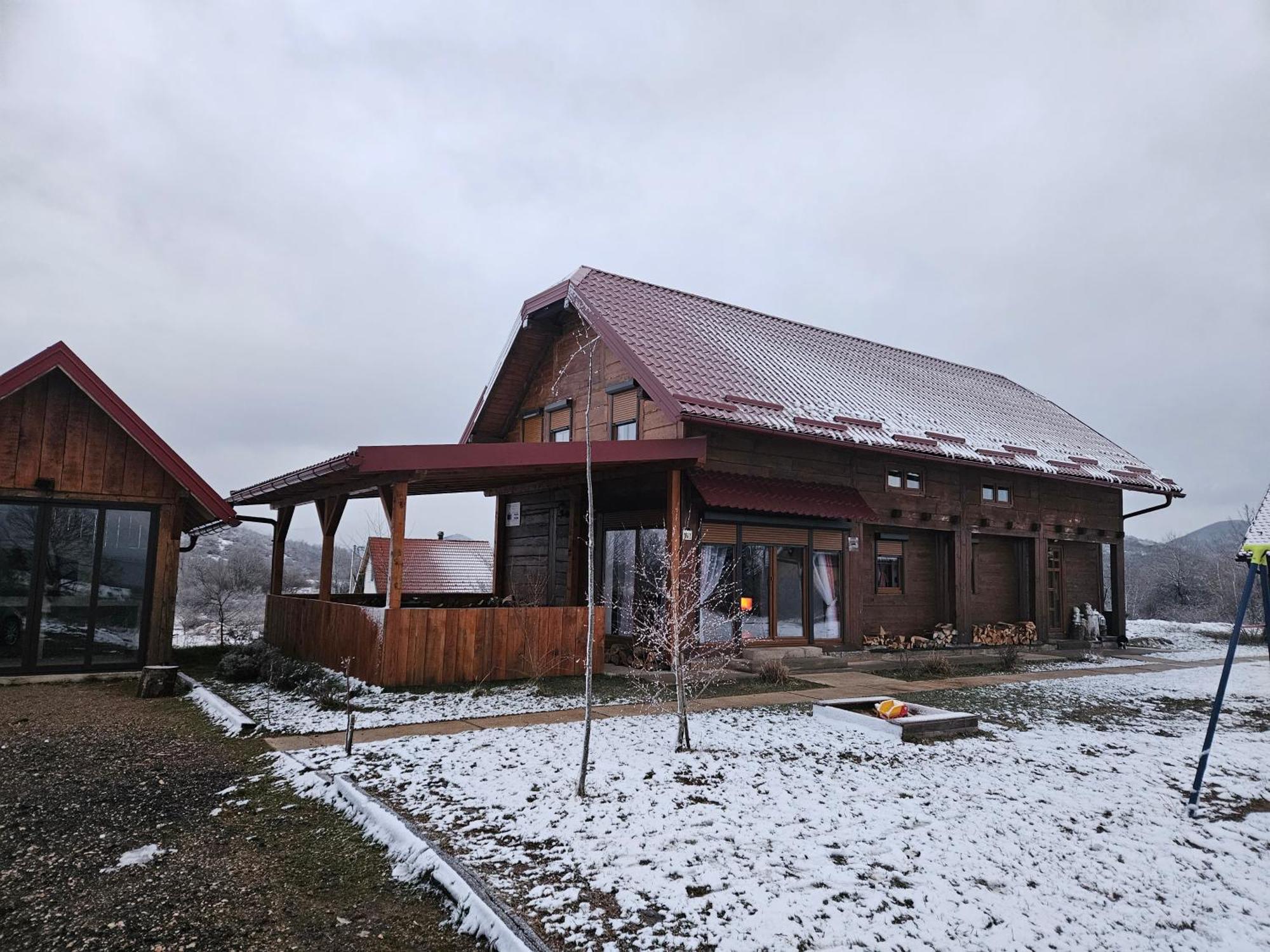 Ruralna Kuca Za Odmor Lika Vila Lovinac  Exterior foto